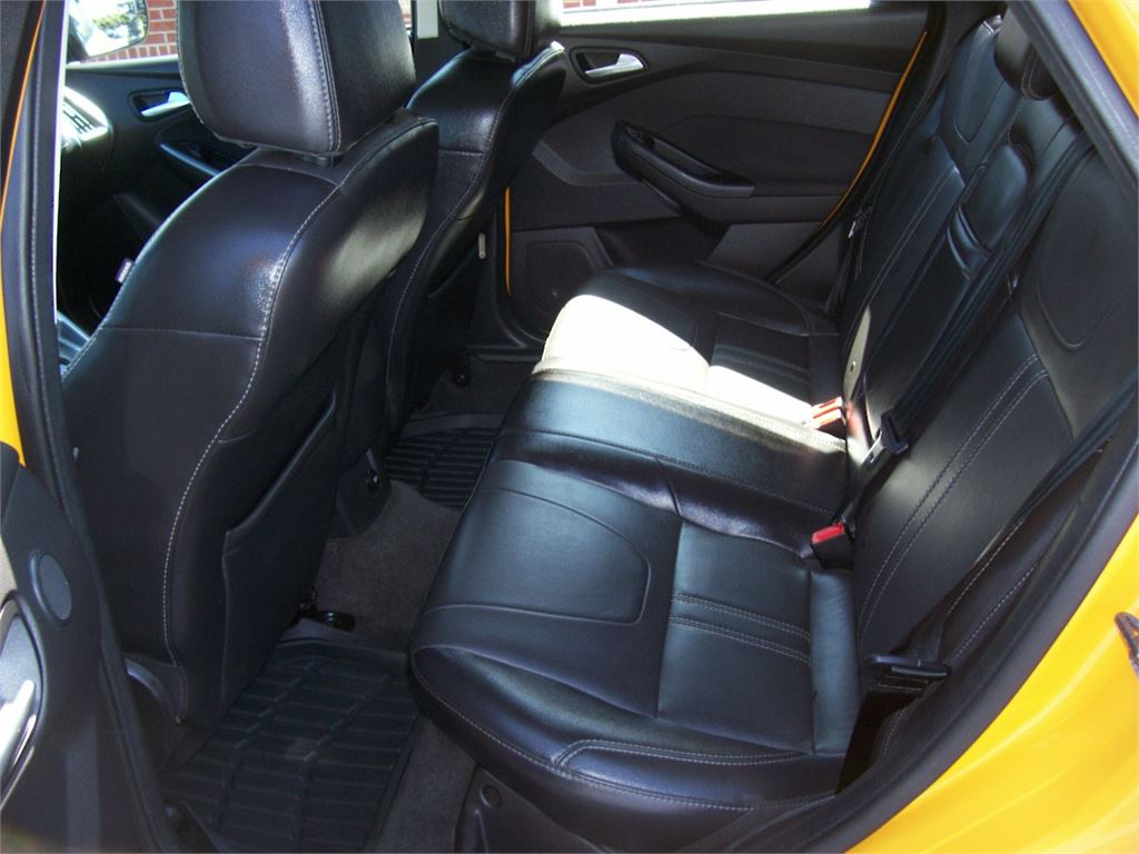 2012 Ford Focus Titanium photo