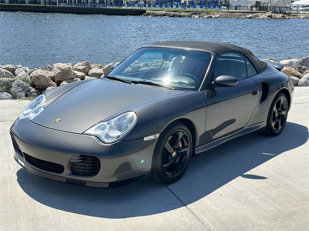 2004 Porsche 911 Turbo photo