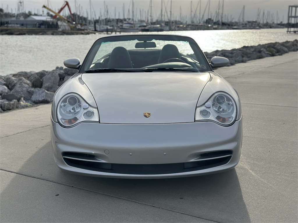 2003 Porsche 911 Carrera photo