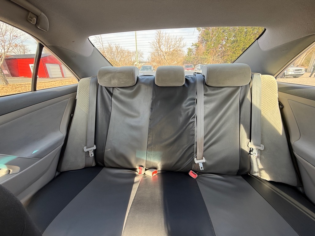 ToyotaCamry LE Sedan 4D13