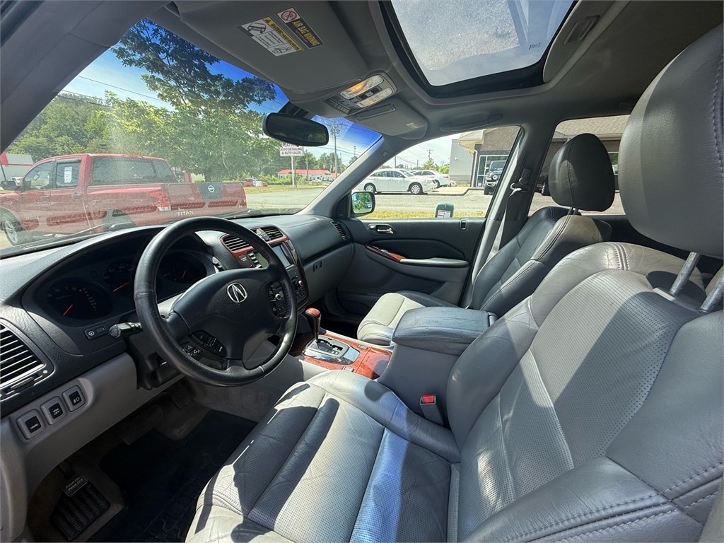 AcuraMDX Touring w/Navi11