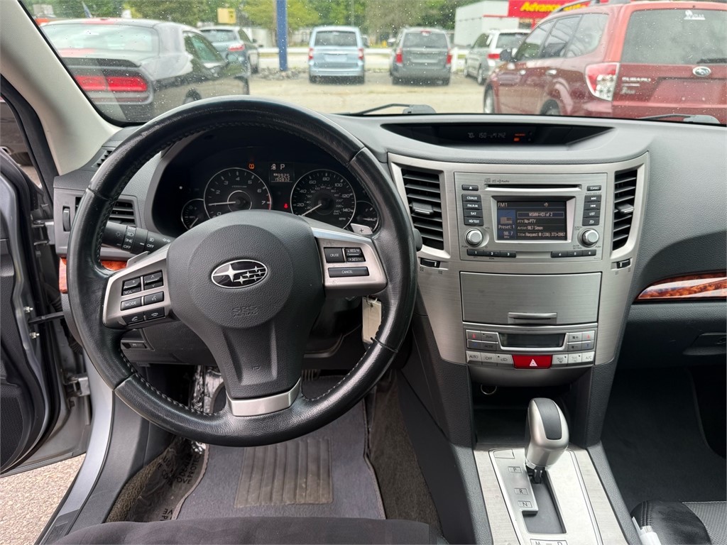SubaruOutback 2.5i Limited15