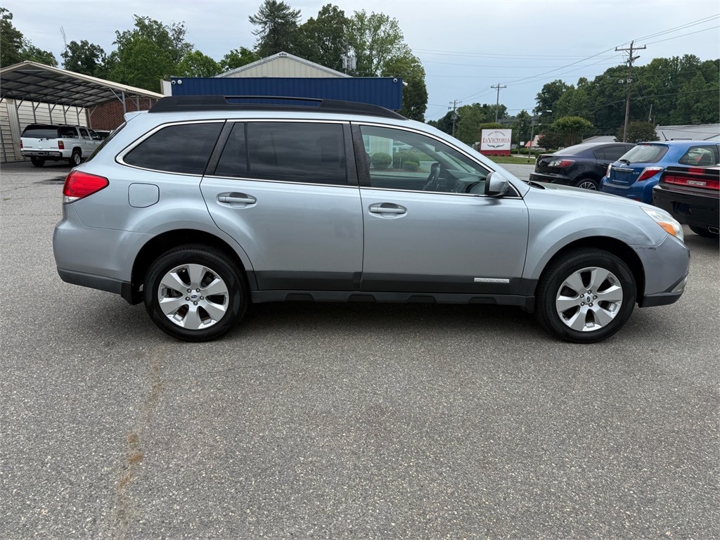 SubaruOutback 2.5i Limited7