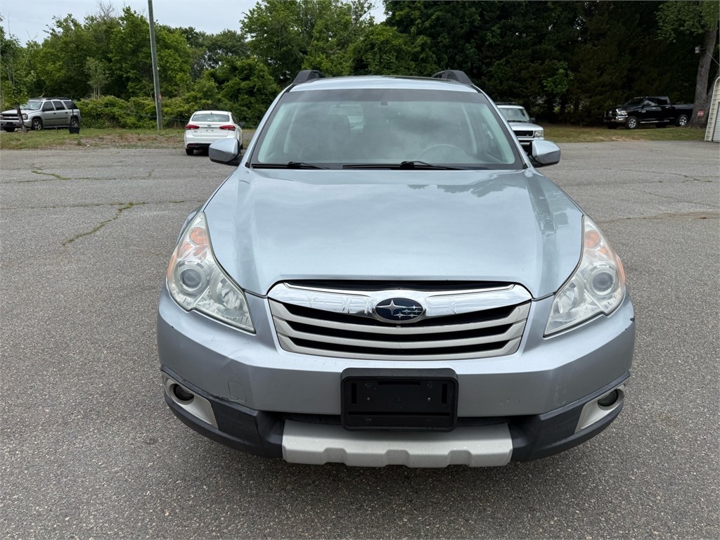 SubaruOutback 2.5i Limited9