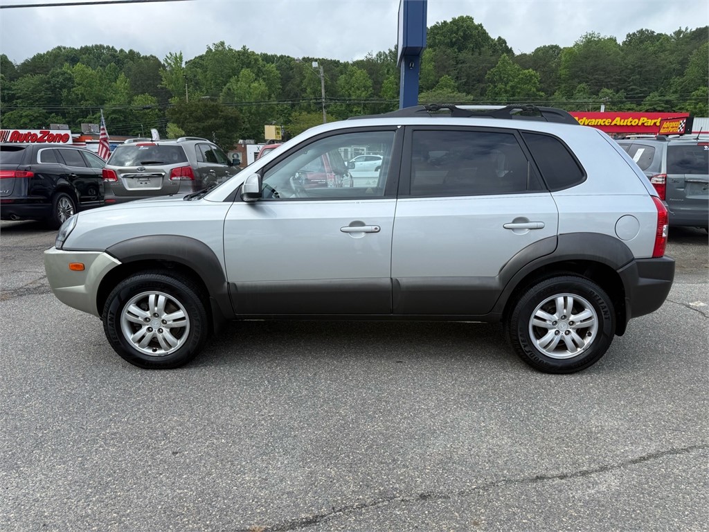HyundaiTUCSON SE Sport Utility 4D2