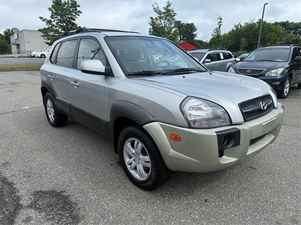 HyundaiTUCSON SE Sport Utility 4D8