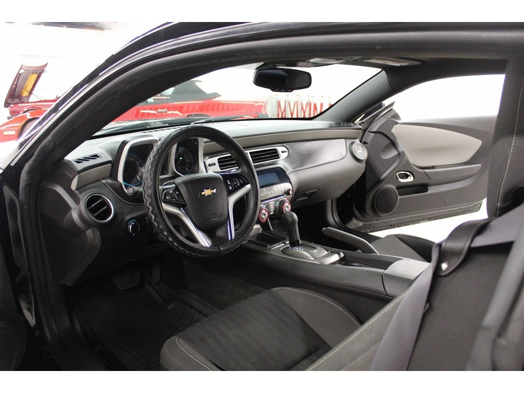 2012 Chevrolet Camaro LS photo