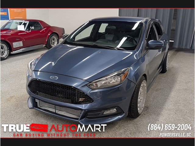 Blue 2018 Ford Focus ST Hatchback Front-Wheel Drive 6-Speed Manual