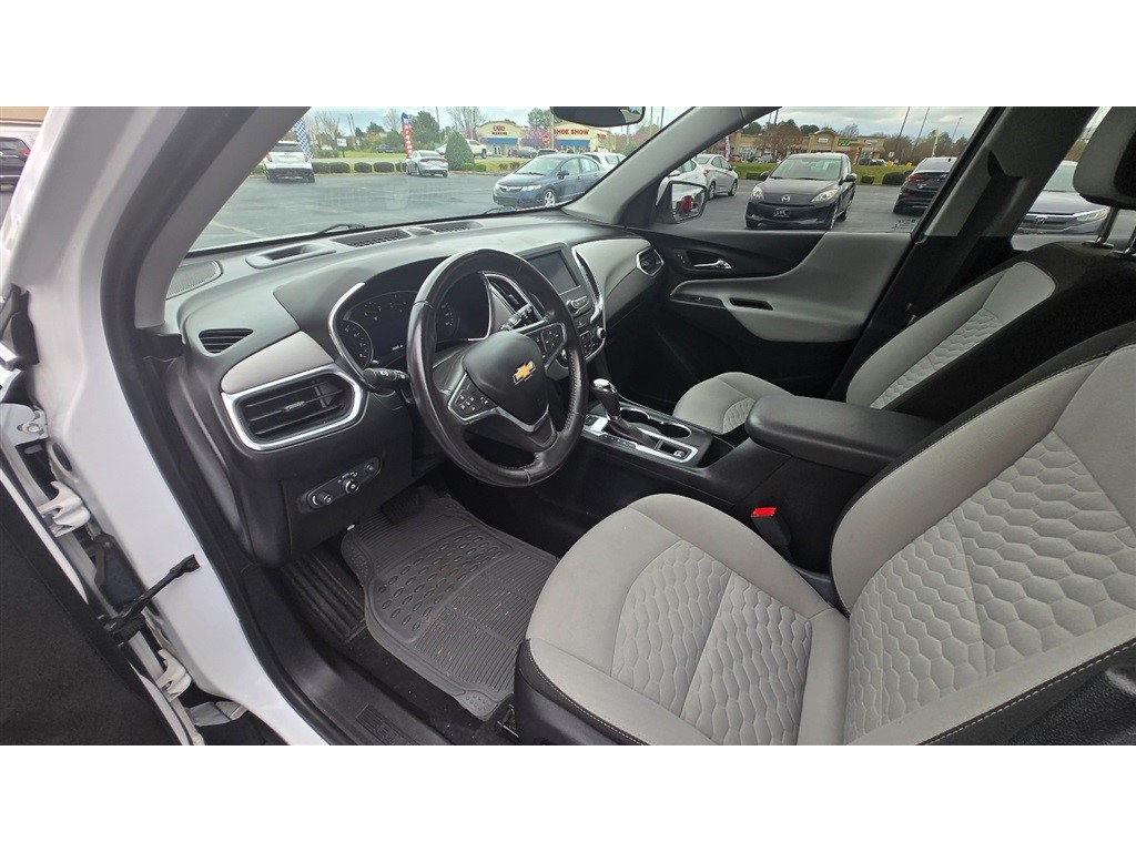 2020 Chevrolet Equinox LT AWD  photo