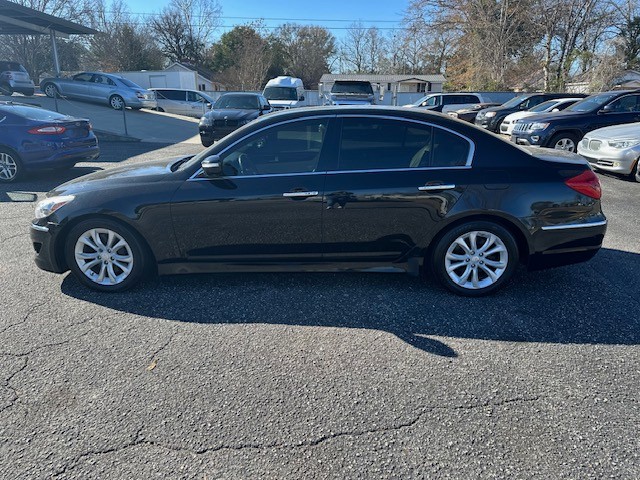 2012 Hyundai Genesis 3.8L V6 photo