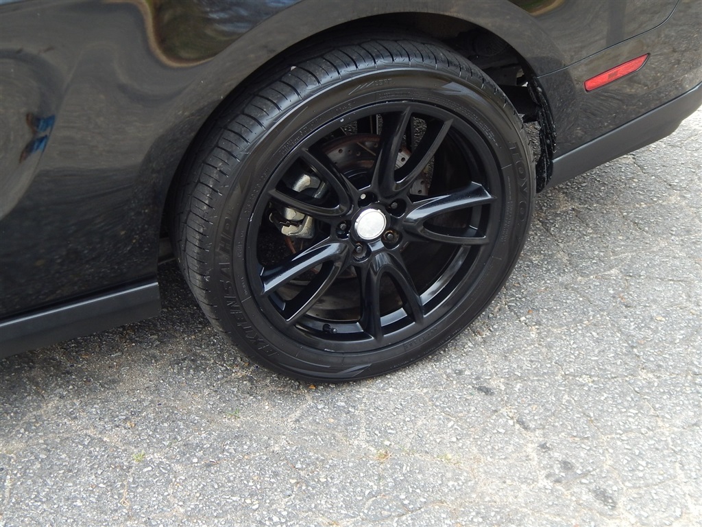 2010 Ford Mustang GT Premium photo