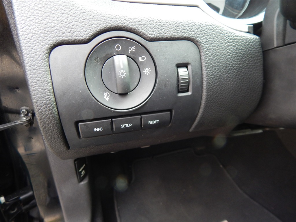 2010 Ford Mustang GT Premium photo