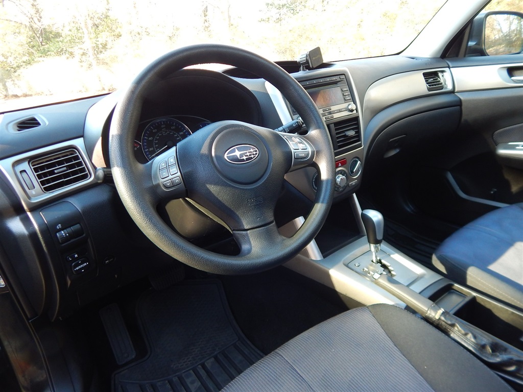 2010 Subaru Forester 2.5X Premium photo