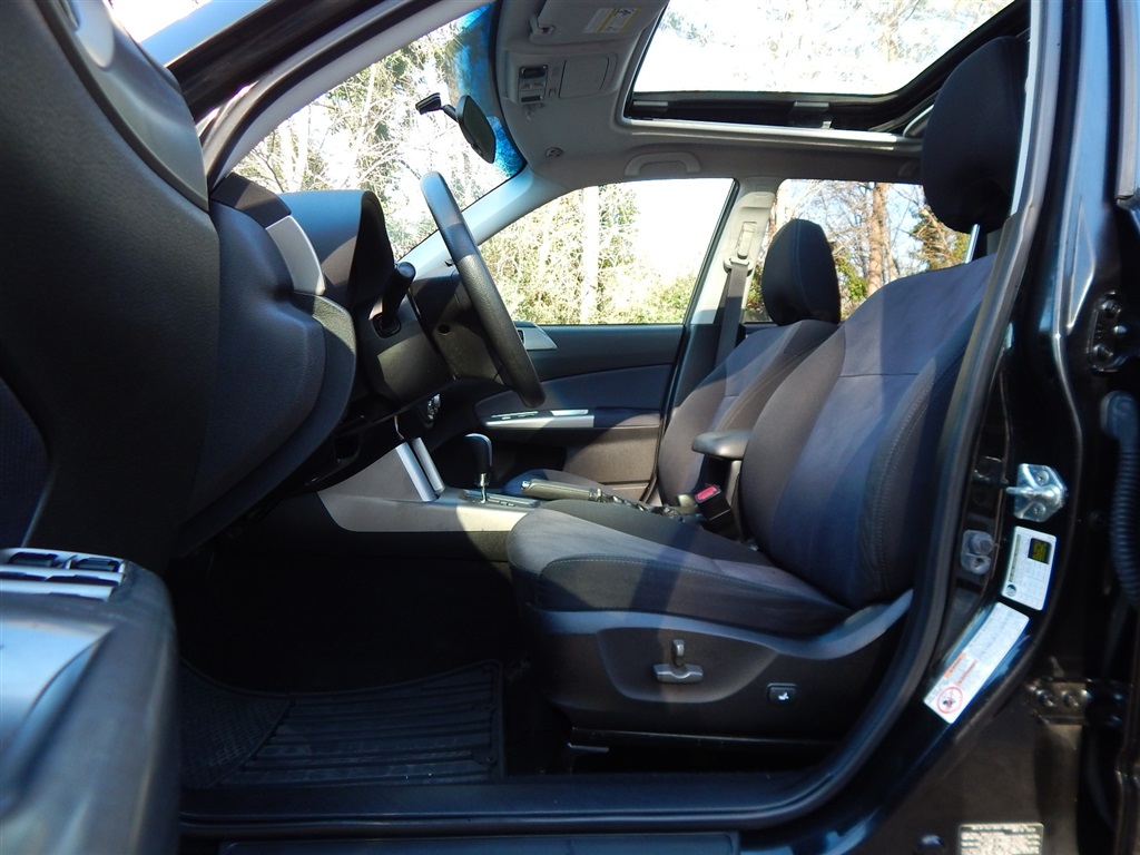 2010 Subaru Forester 2.5X Premium photo