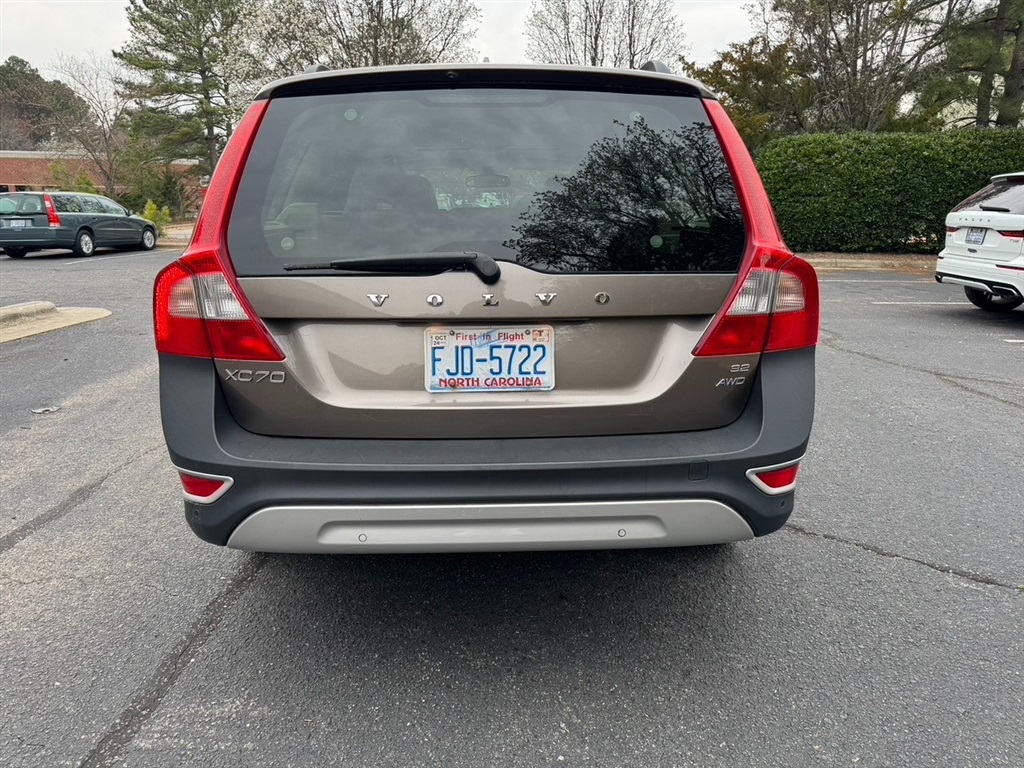 2008 Volvo XC70 3.2 photo
