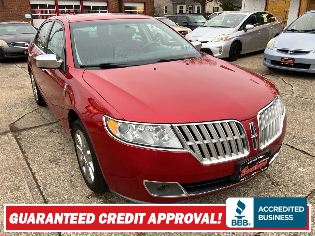 2011 Lincoln MKZ photo