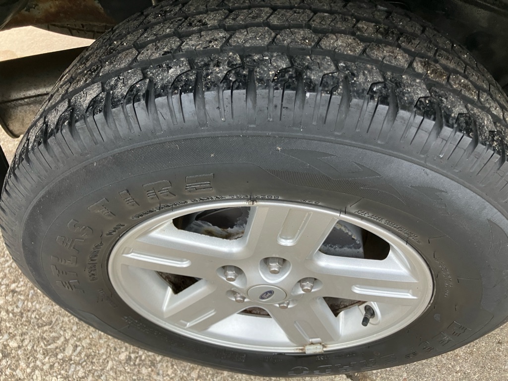 2009 Ford Escape Hybrid photo