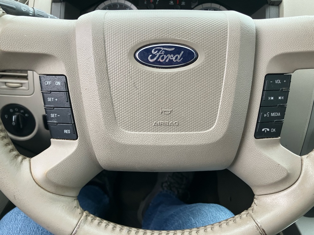 2009 Ford Escape Hybrid photo