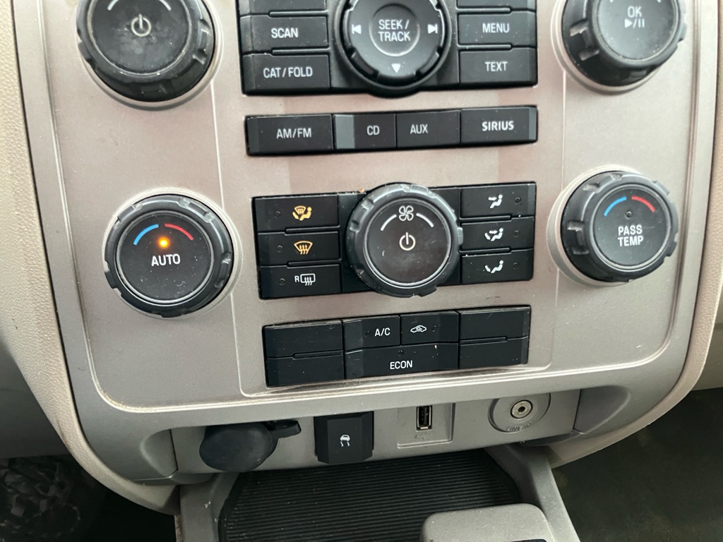 2009 Ford Escape Hybrid photo