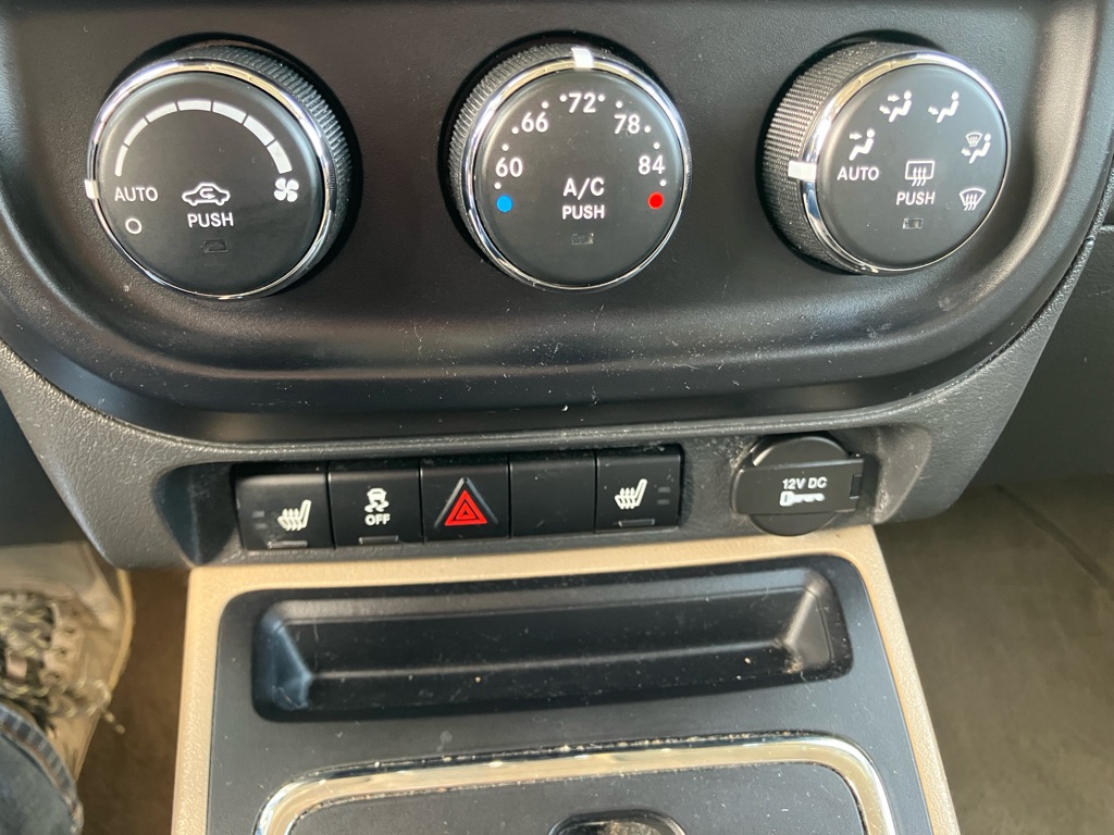 2012 Jeep Patriot Limited photo
