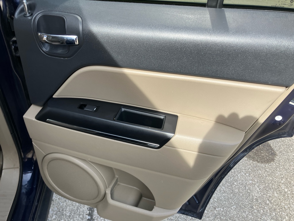2012 Jeep Patriot Limited photo