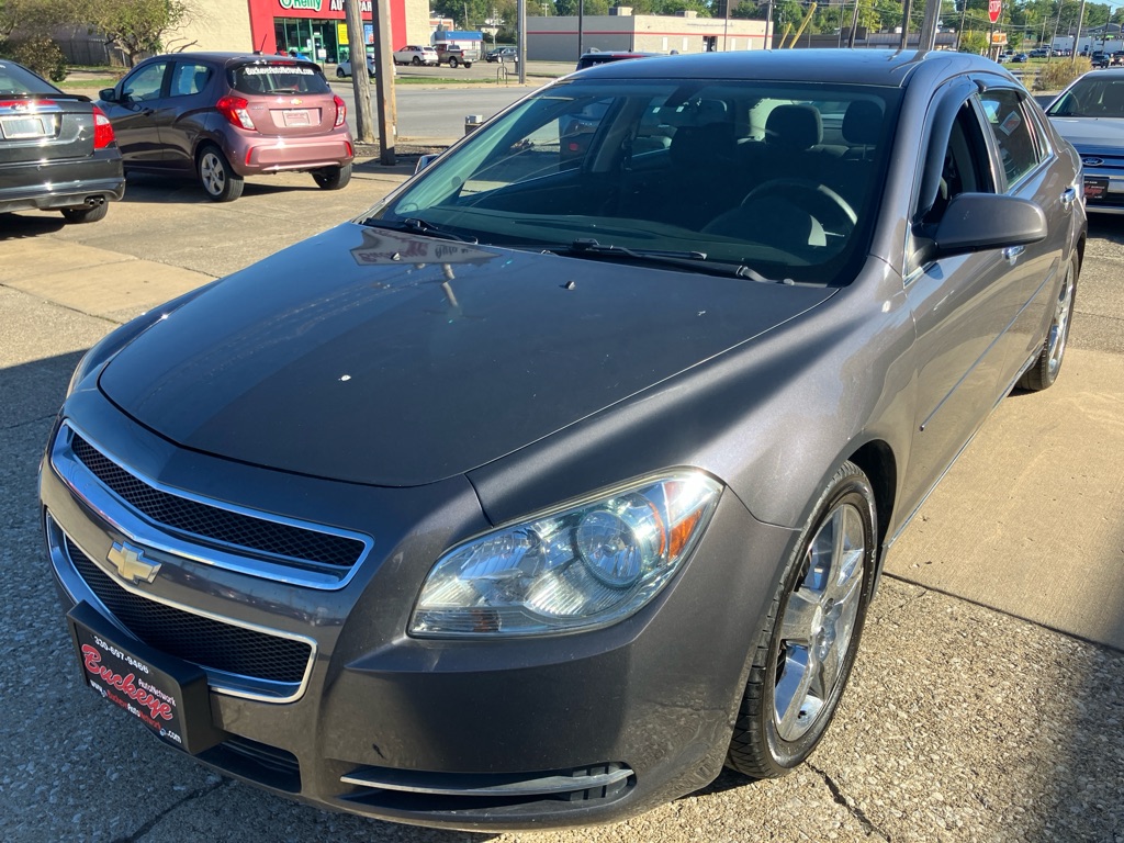 2012 Chevrolet Malibu 1LT photo 4