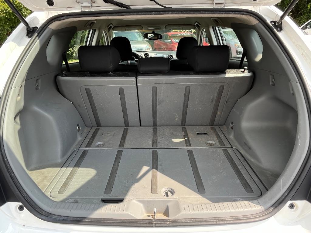 2009 Pontiac Vibe 2.4L photo