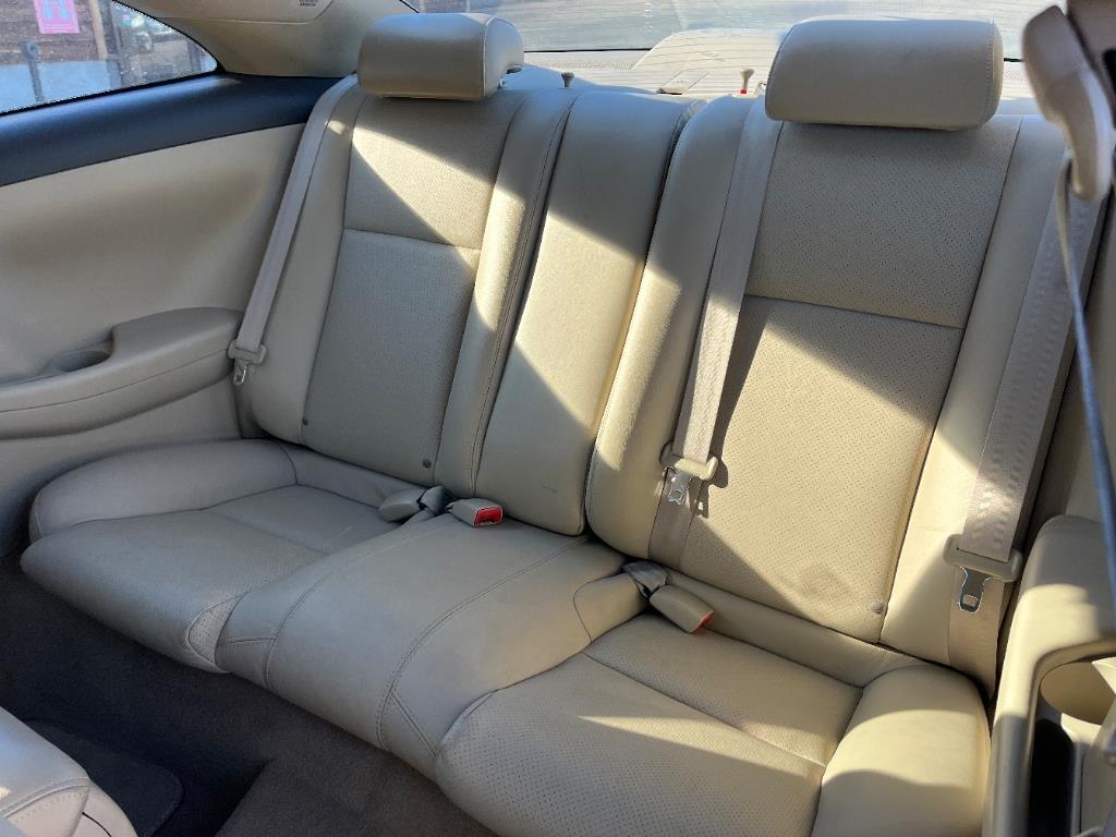 2007 Toyota Camry Solara SE V6 photo