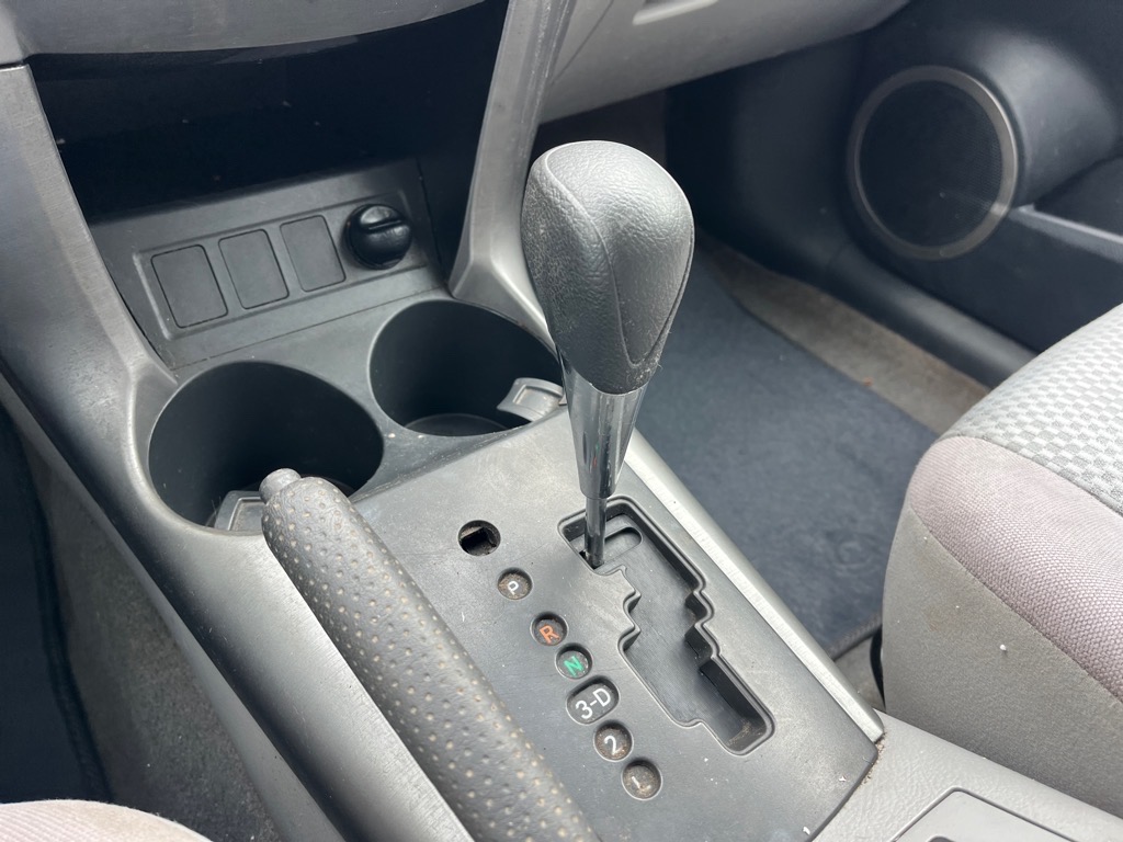 2006 Toyota RAV4 photo
