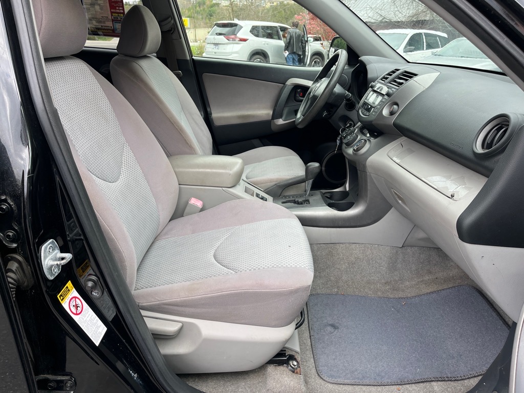 2006 Toyota RAV4 photo