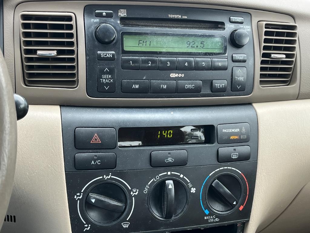2006 Toyota Corolla CE photo