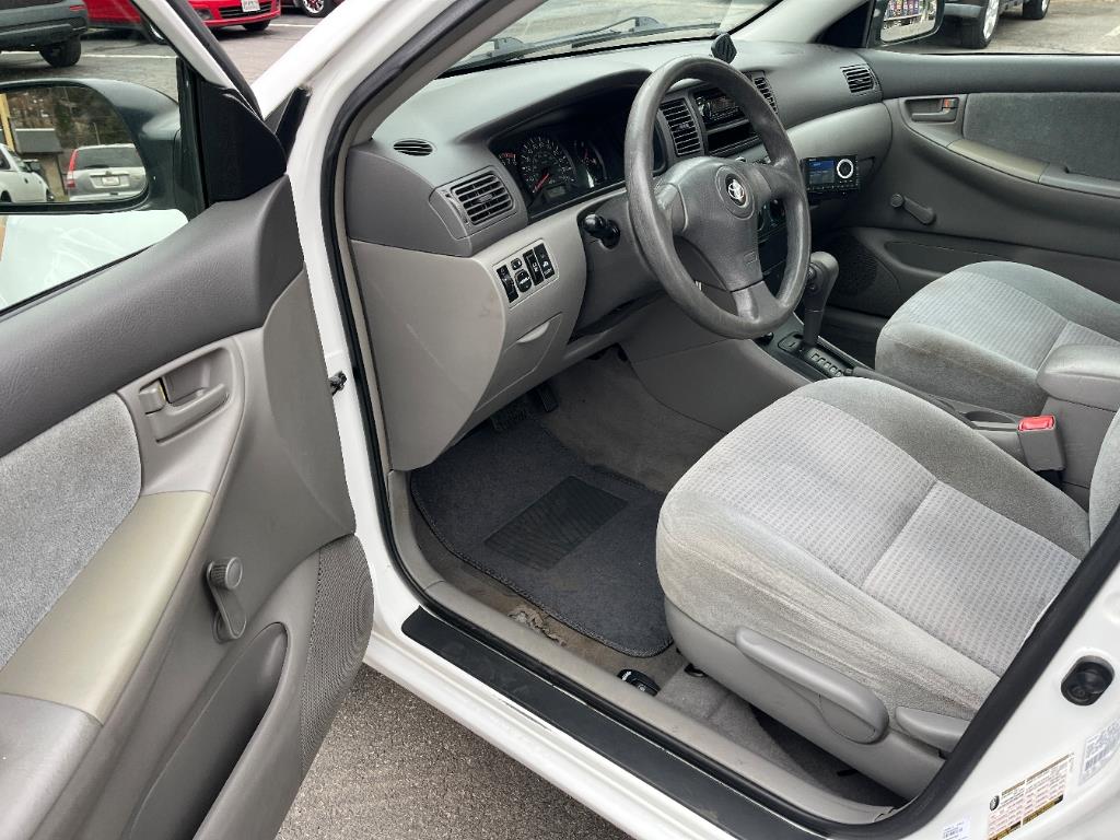 2008 Toyota Corolla S photo