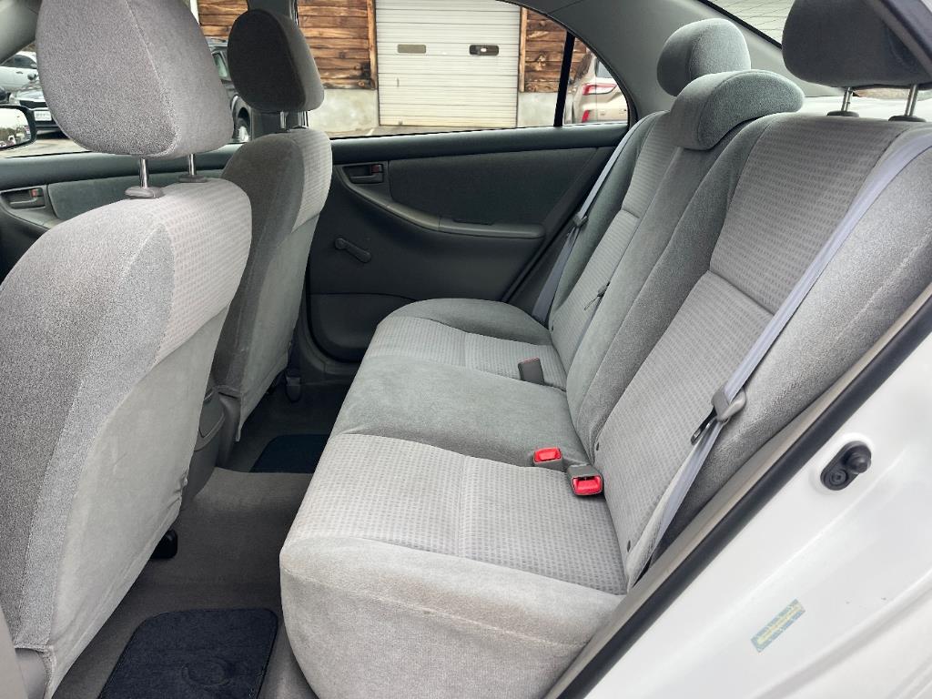 2008 Toyota Corolla S photo