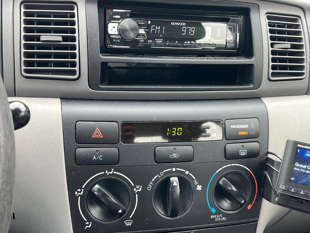 2008 Toyota Corolla S photo