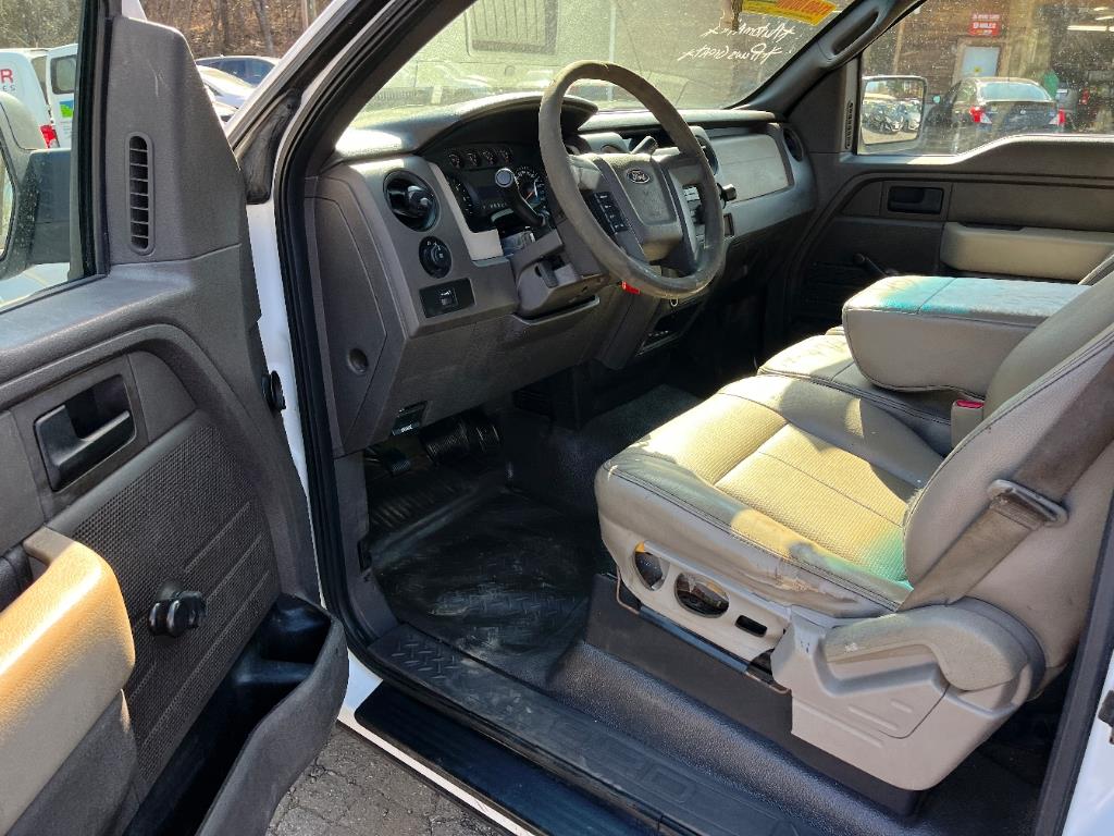 2010 Ford F-150 STX photo