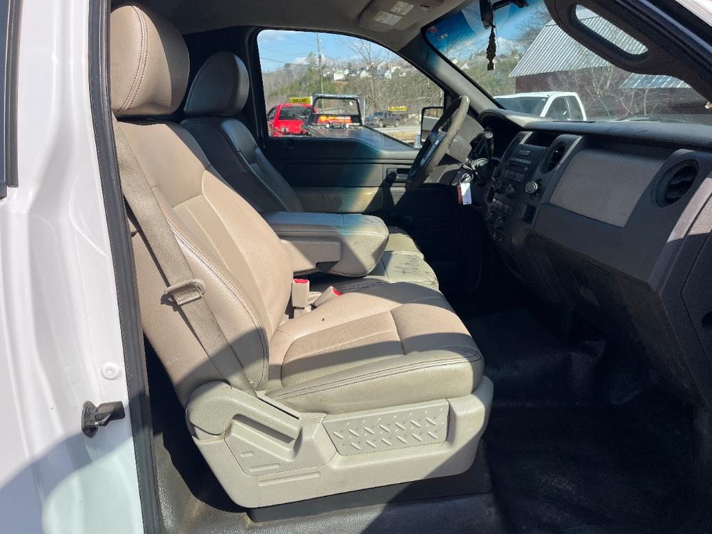 2010 Ford F-150 STX photo
