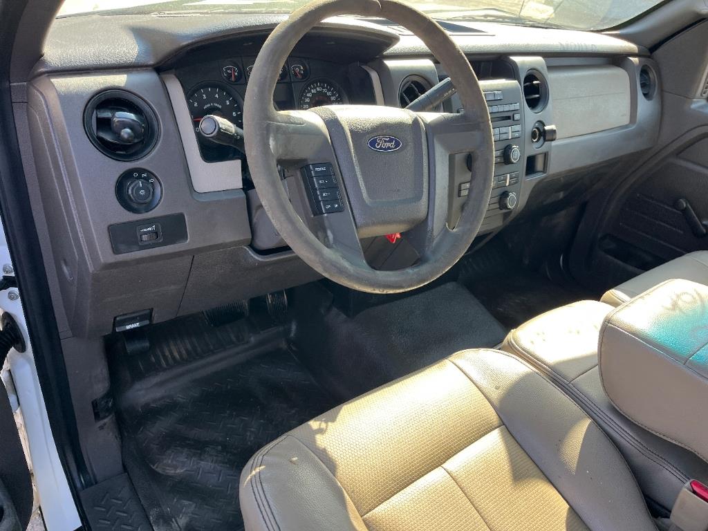 2010 Ford F-150 STX photo