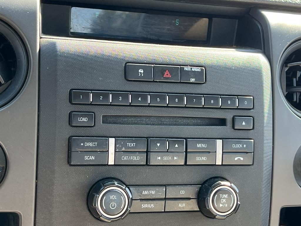 2010 Ford F-150 STX photo