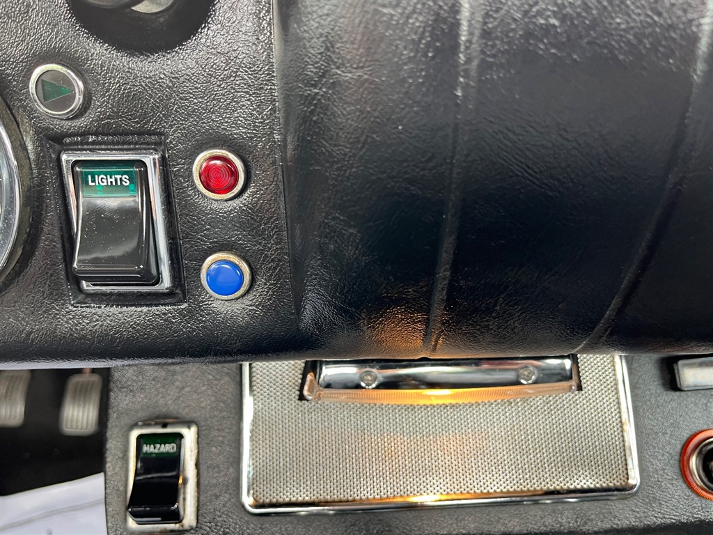 1976 Honda CR-V LX photo