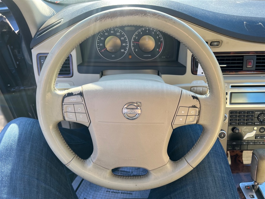 2008 Volvo XC70 3.2 photo