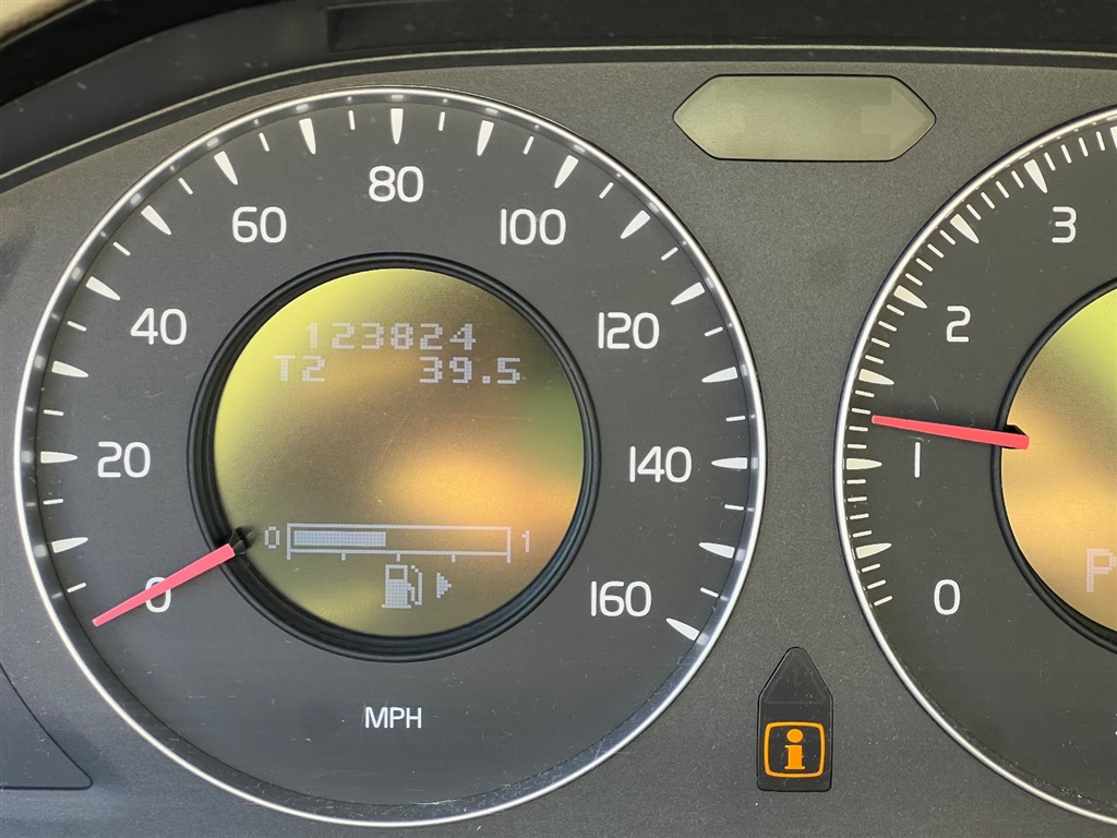 2008 Volvo XC70 3.2 photo