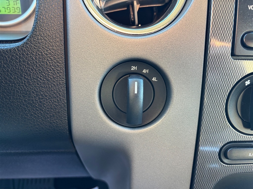 2008 Ford F-150 FX4 photo