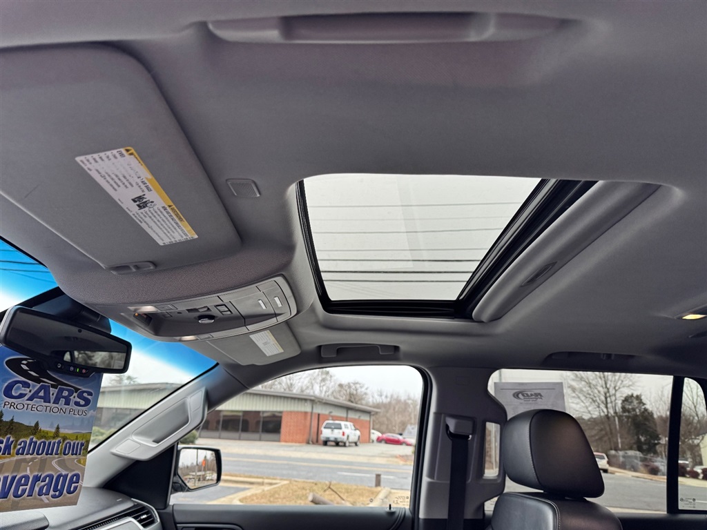 2019 Chevrolet Tahoe LT 4WD  photo