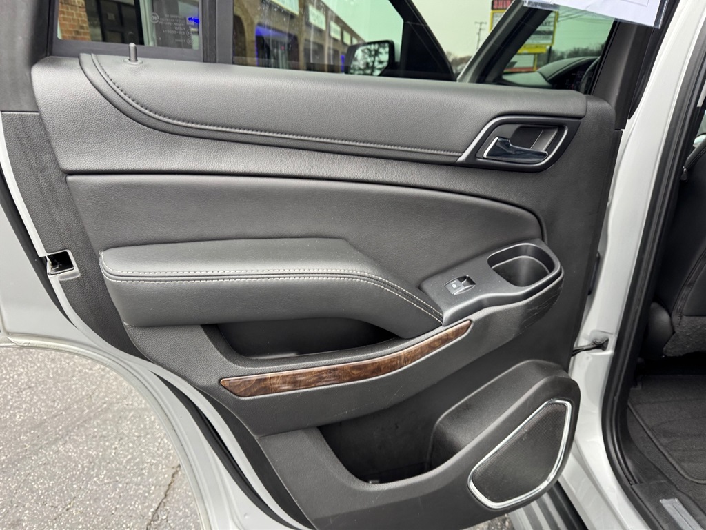 2019 Chevrolet Tahoe LT 4WD  photo