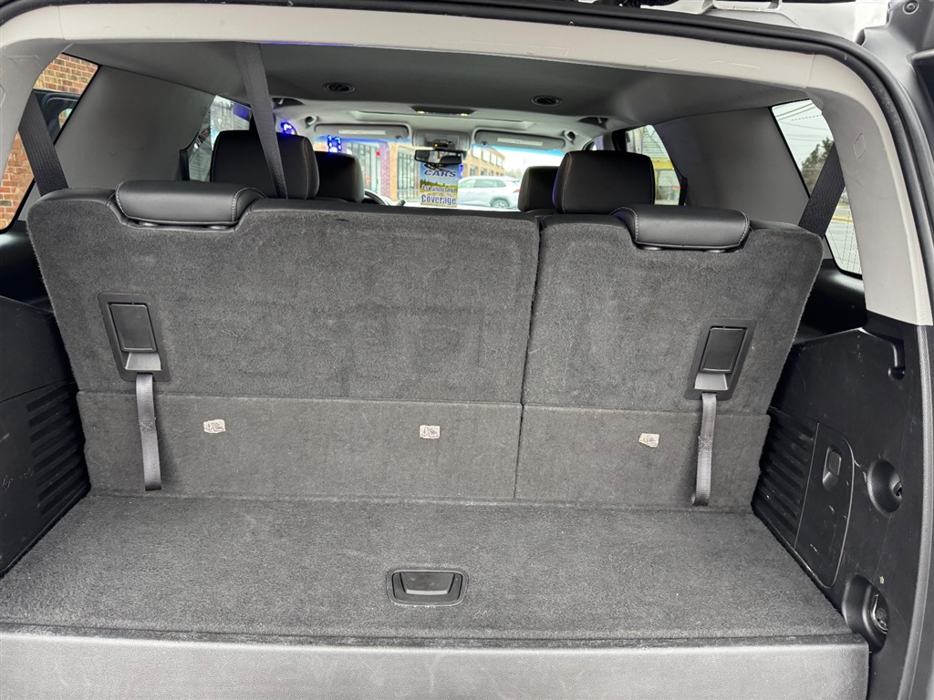2019 Chevrolet Tahoe LT 4WD  photo