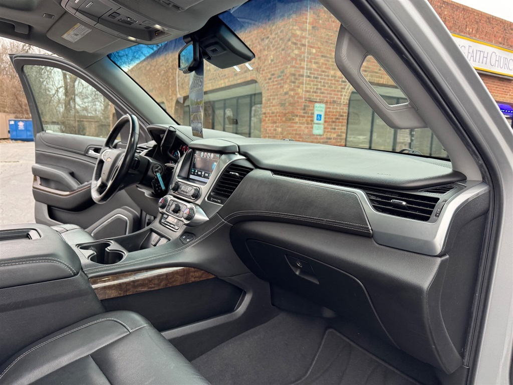 2019 Chevrolet Tahoe LT 4WD  photo