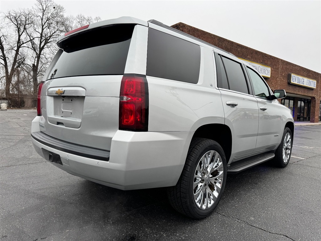 2019 Chevrolet Tahoe LT 4WD  photo