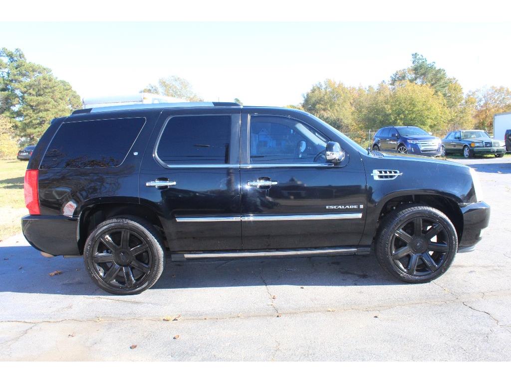 2009 Cadillac Escalade photo