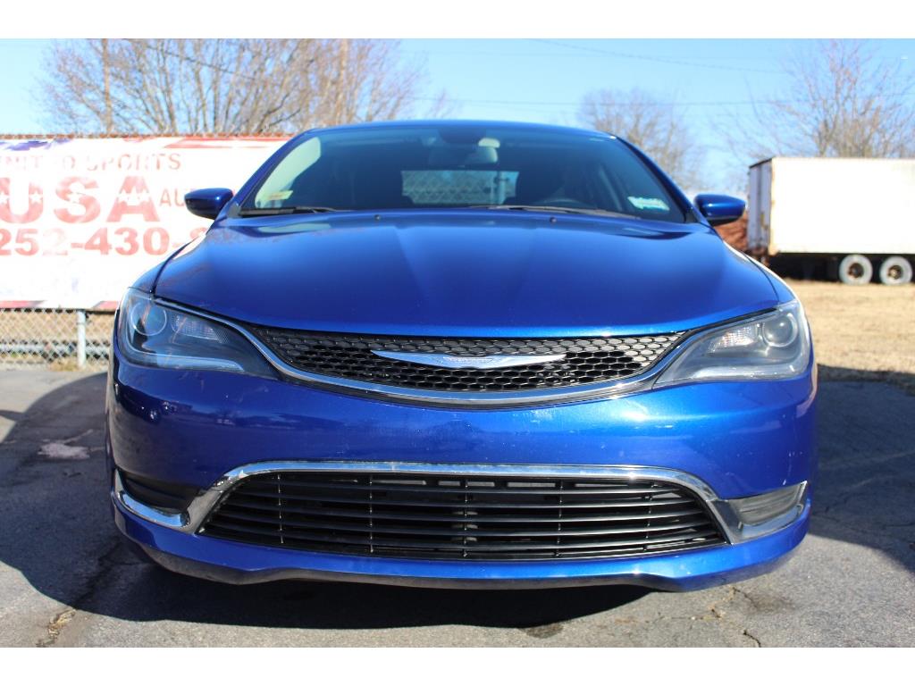 2015 Chrysler 200 Limited photo