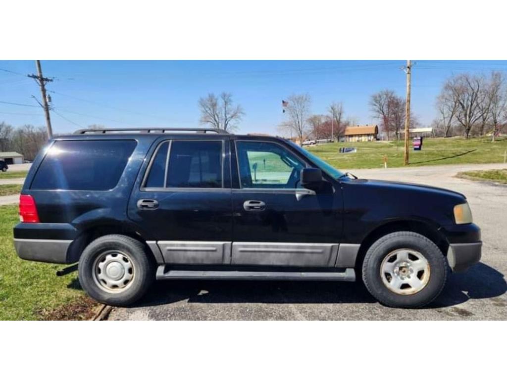 2005 Ford Expedition XLT photo